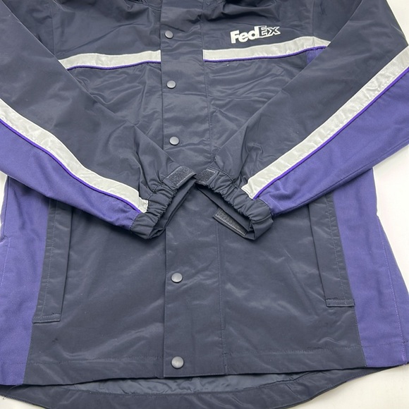 VINTAGE FEDEX JACKET MEN’S MEDIUM BLACK PURPLE FULL ZIP JACKET - Picture 3 of 11